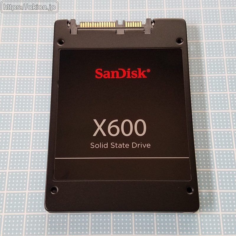 SSD (512GB)